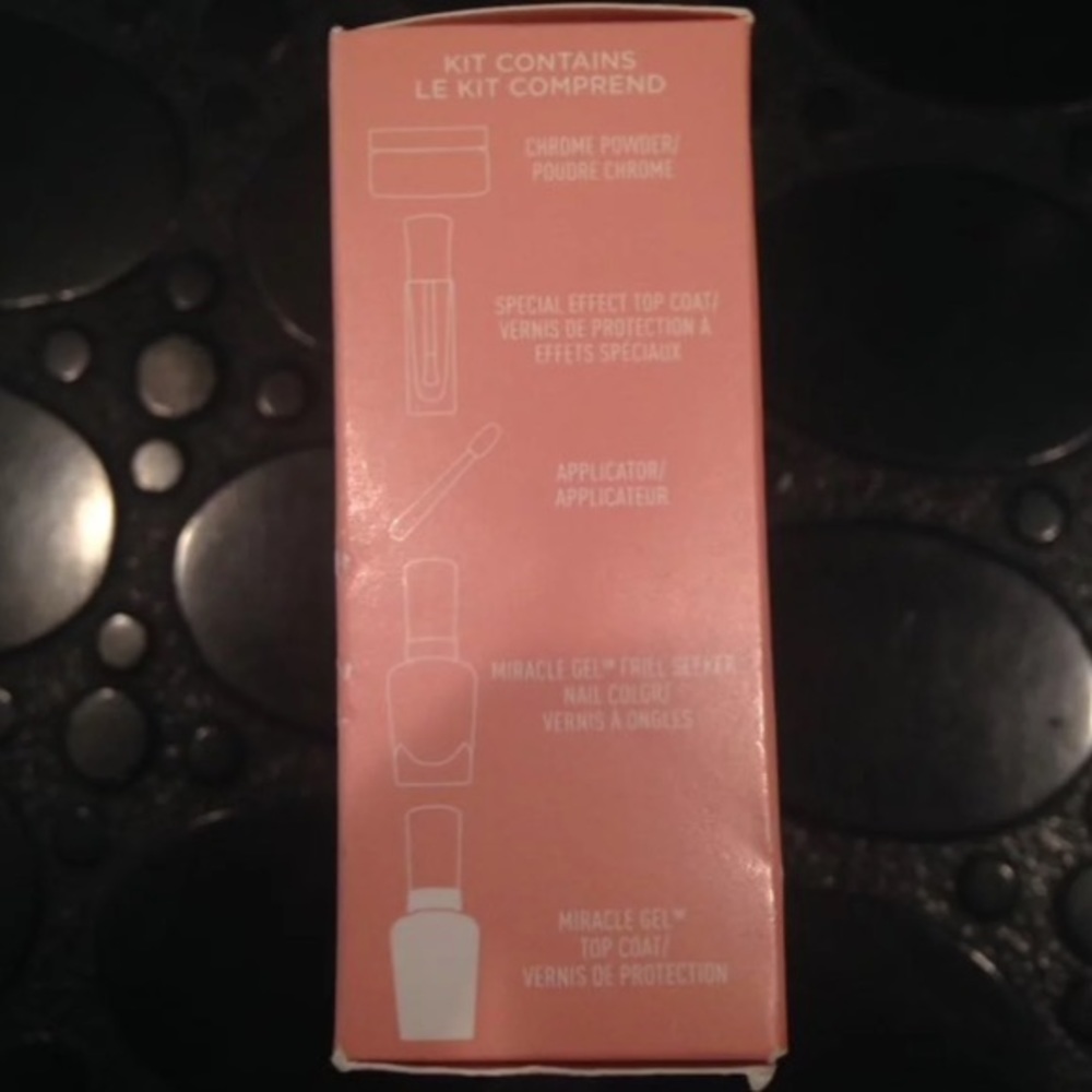 Rose Gold Nail Kit by Sally Hansen! Brand New! - Picture 4 of 4